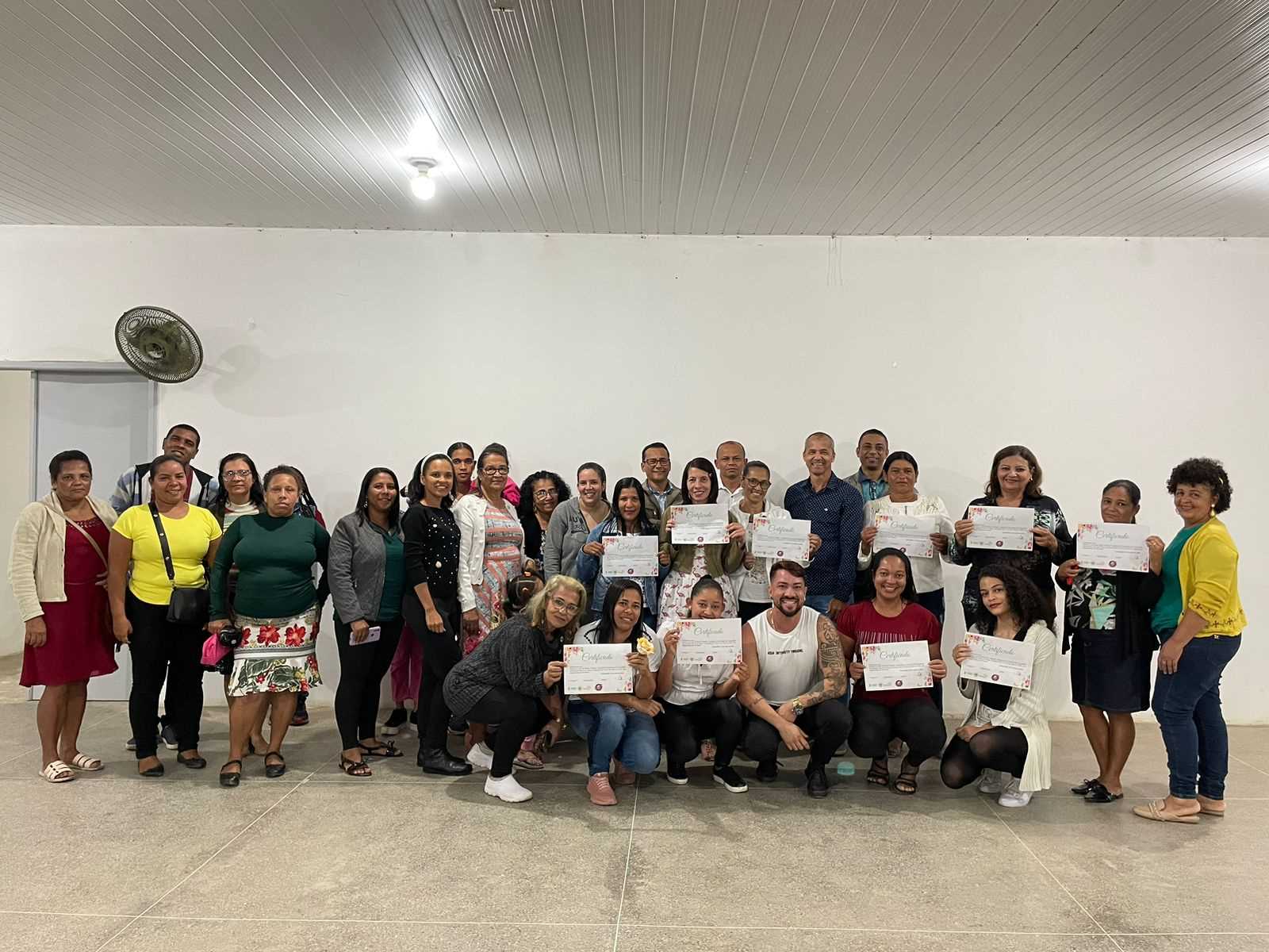 Camacã: Prefeitura ofereceu Curso de Flores Artificiais


